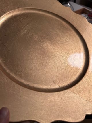 6 Bajo platos dorado festivo