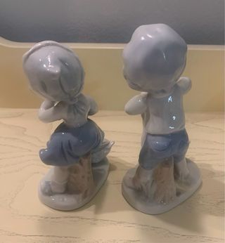 Coppia soprammobili in porcellana