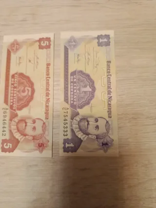2 Billetes Nicaragua 1 y 5 Centavos