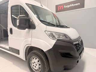 Opel Movano L2 H2 3.3 T 2.2 HDI 140CV