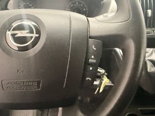 Opel Movano L2 H2 3.3 T 2.2 HDI 140CV