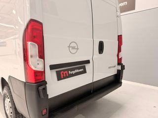 Opel Movano L2 H2 3.3 T 2.2 HDI 140CV