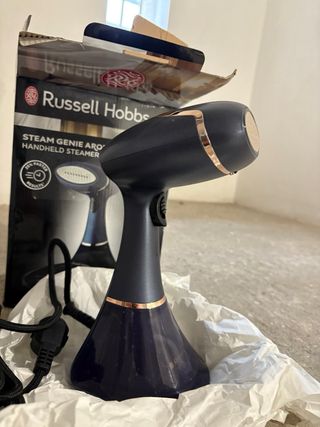 Plancha Vertical Vapor Russell Hobbs