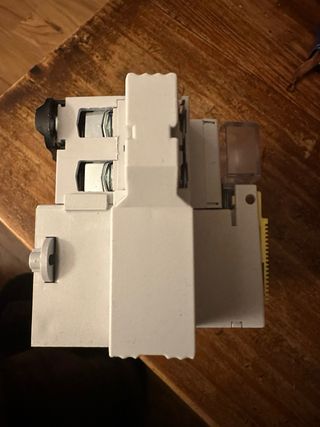 Circutor REC 3 Reconn. Automática