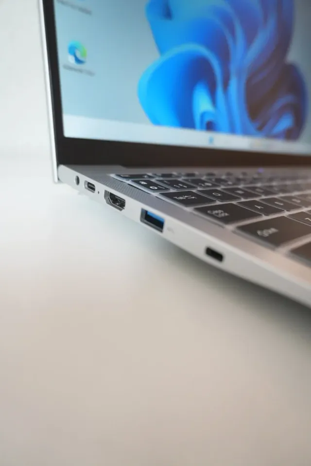 NUEVO I9-11900H Ordenador Portátil 16Gb 512Gb SSD