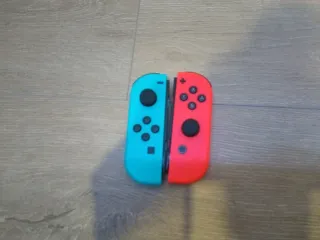 Nintendo Switch Azul y Rojo