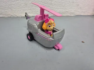 Torre Patrulla Canina y Vehículos