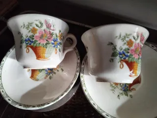 La Cartuja Pickman años 60. Tazas de café