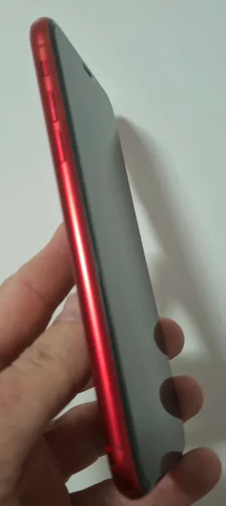 iPhone 11 128GB Rosso