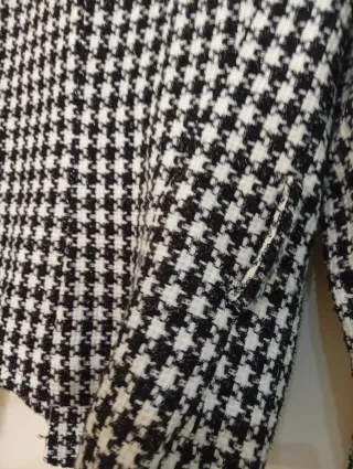 Chaqueta Zara Tweed pata de gallo T.36