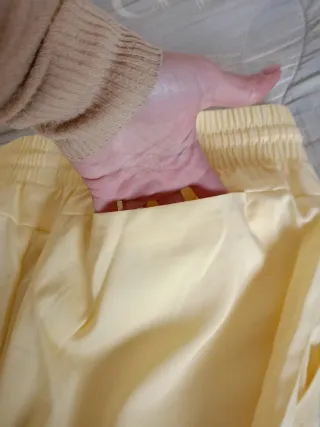 Pantaloncino sportivo Adidas giallo nuovo