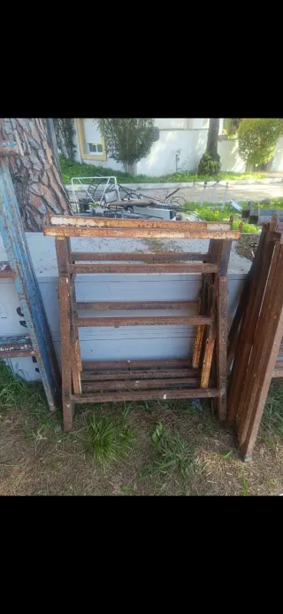 Borriquetas de metal