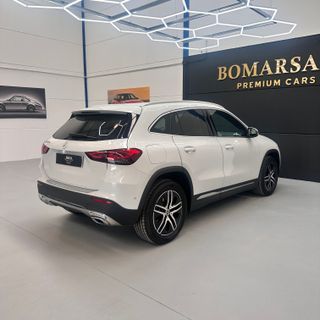 Mercedes-Benz GLA 2022 250e