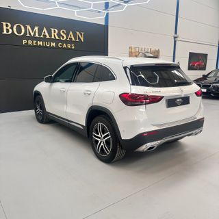 Mercedes-Benz GLA 2022 250e