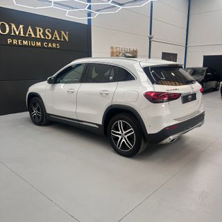 Mercedes-Benz GLA 2022 250e