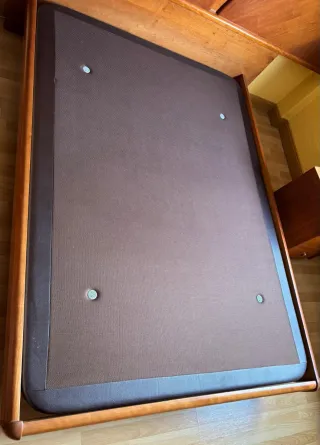 Base cama 190x135 cm con patas