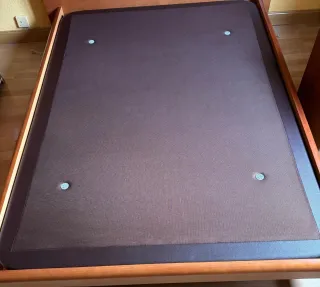 Base cama 190x135 cm con patas