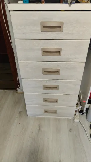 Urge vender.Juvenil y matrimonio negociable