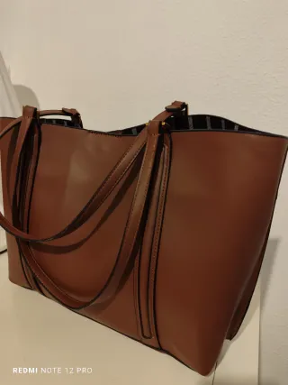Bolso marrón igual al de Zara, usado solo una vez.