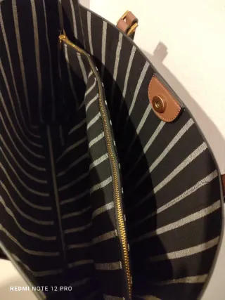 Bolso marrón igual al de Zara, usado solo una vez.