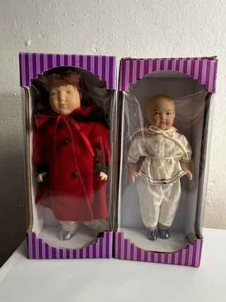 Confezione di bambole in porcellana antiche