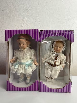 Confezione di bambole in porcellana antiche