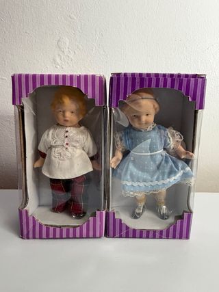 Confezione di bambole in porcellana antiche