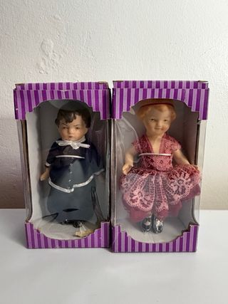 Confezione di bambole in porcellana antiche