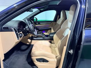 Porsche Cayenne Coupe E-Hybrid 462CV 2023