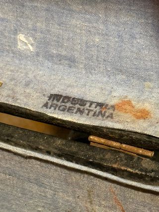 Acordeón rojo y blanco CASA AMÉRICA