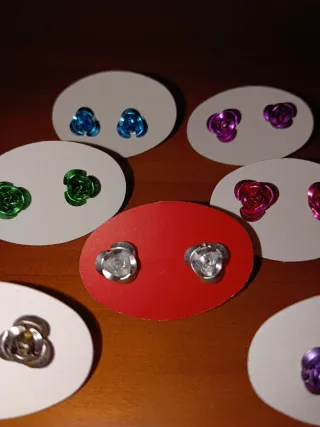 3 pares de pendientes de Acero y Aluminio Diseño Ú