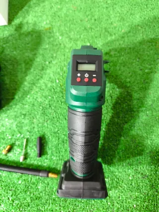 Inflador Parkside 20V con Batería y Cargador