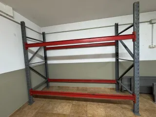 Estantería metálica industrial