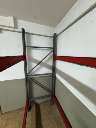 Estantería metálica industrial