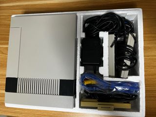 Nintendo NES Control Deck Caja + Mario Bros 3