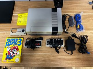 Nintendo NES Control Deck Caja + Mario Bros 3