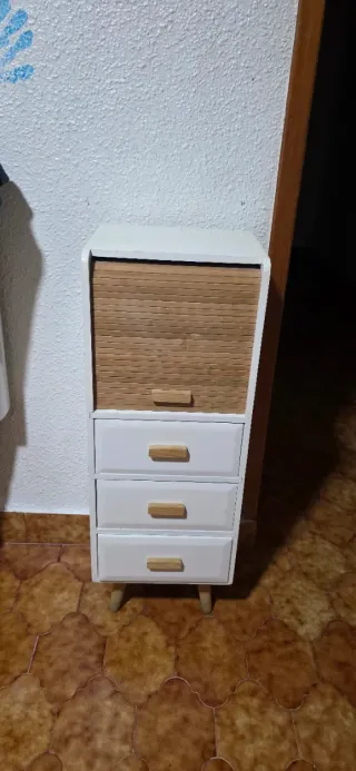 Mueble panera blanco y madera