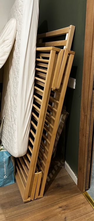 Cuna madera plegable 120x60 + incluyo colchón