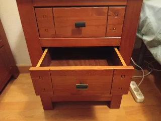 Mesitas de noche de madera (2 unidades)