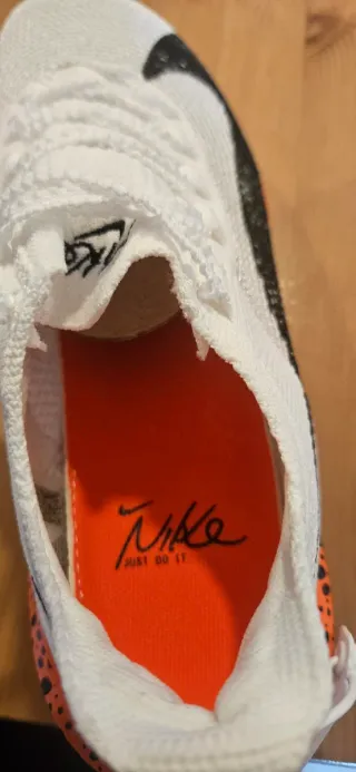 Zapatillas de correr / running en color blanco con