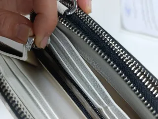 Cartera Tous Beige y Blanca