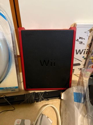 Nintendo Wii Mini + giochi e accessori