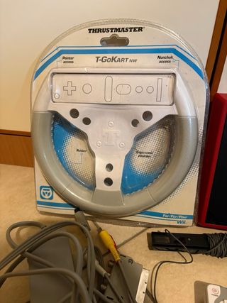 Nintendo Wii Mini + giochi e accessori