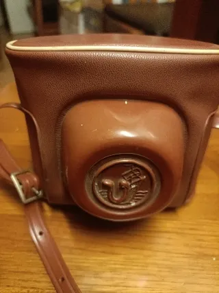 Consegna di fotocamere vintage Voigtländer