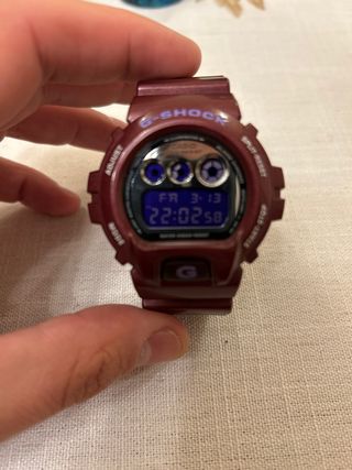 Casio G-Shock 6900 Morado/Rojo
