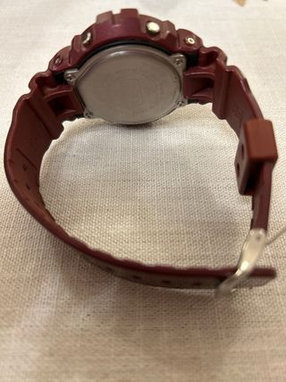 Casio G-Shock 6900 Morado/Rojo