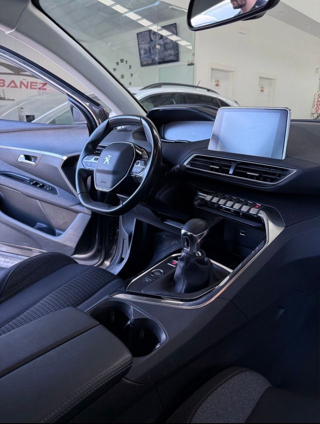 Peugeot 3008 Peugeot 3008 1.5 BlueHDi 96kW (130CV) S&S Allure