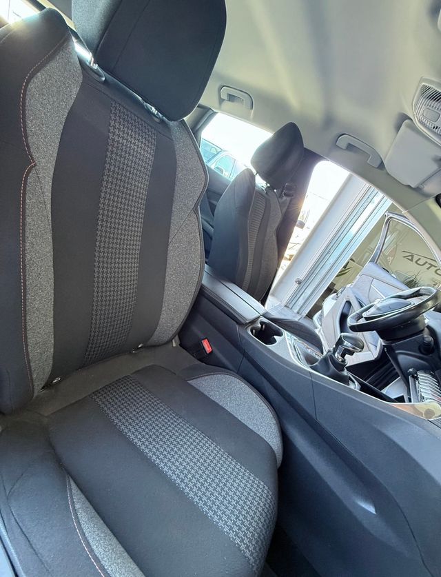 Peugeot 3008 Peugeot 3008 1.5 BlueHDi 96kW (130CV) S&S Allure