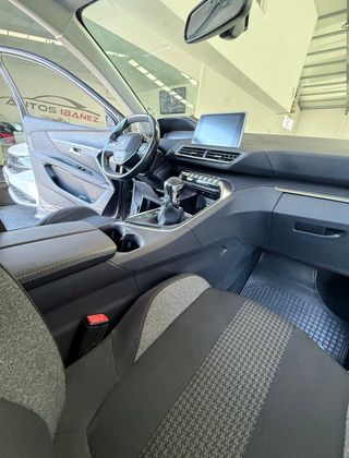 Peugeot 3008 Peugeot 3008 1.5 BlueHDi 96kW (130CV) S&S Allure