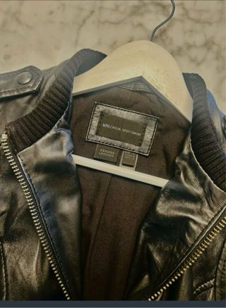 Chaqueta de Piel Negra